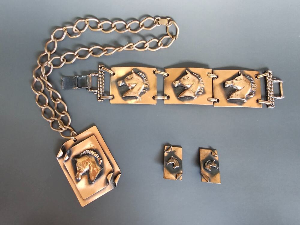 Vintage Copper Horse Head Parure Set Necklace Bracelet Earrings 1950s MCM